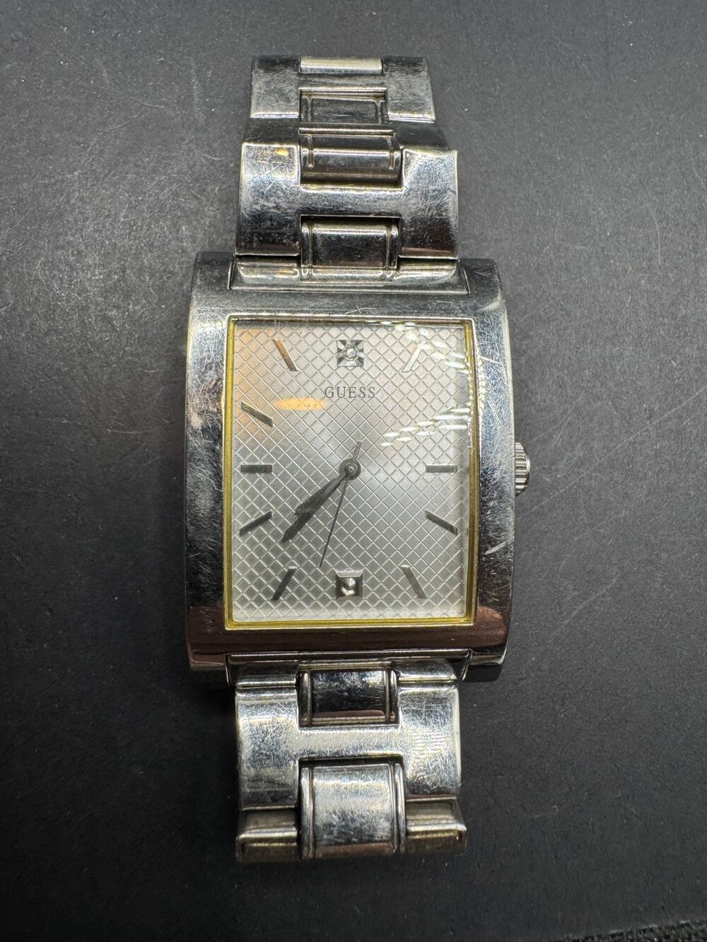 Guess Steel Men's Diamond Collection WR 50M Silver Tone Wristwatch G10195G